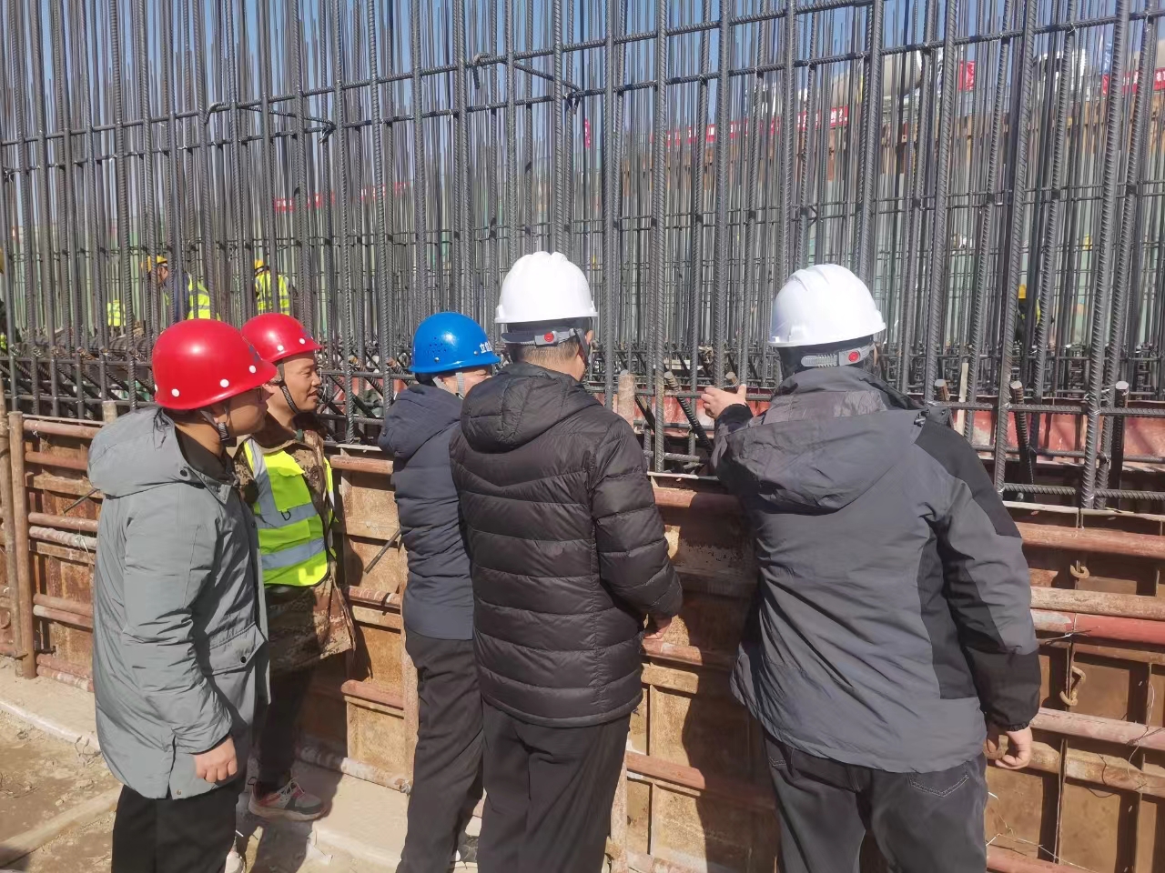 陶城铺闸改建工程项目“跑出加速度”(图3)